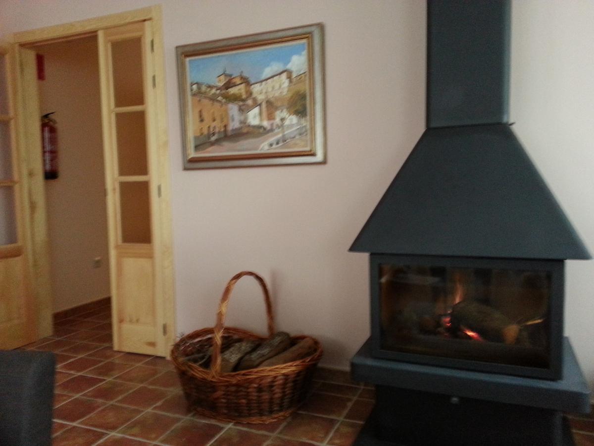 Hotel Rural La Casa Del Tio Telesforo Trescasas エクステリア 写真